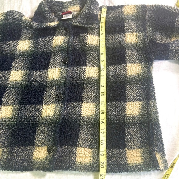 VTG Palmetto’s Cropped Plaid Teddy Jacket - Picture 13 of 15